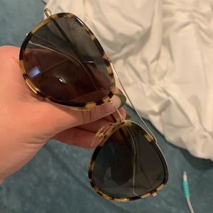 Gucci aviator sunglasses